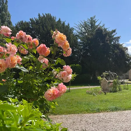 Guest house Chateau De Miguillaume